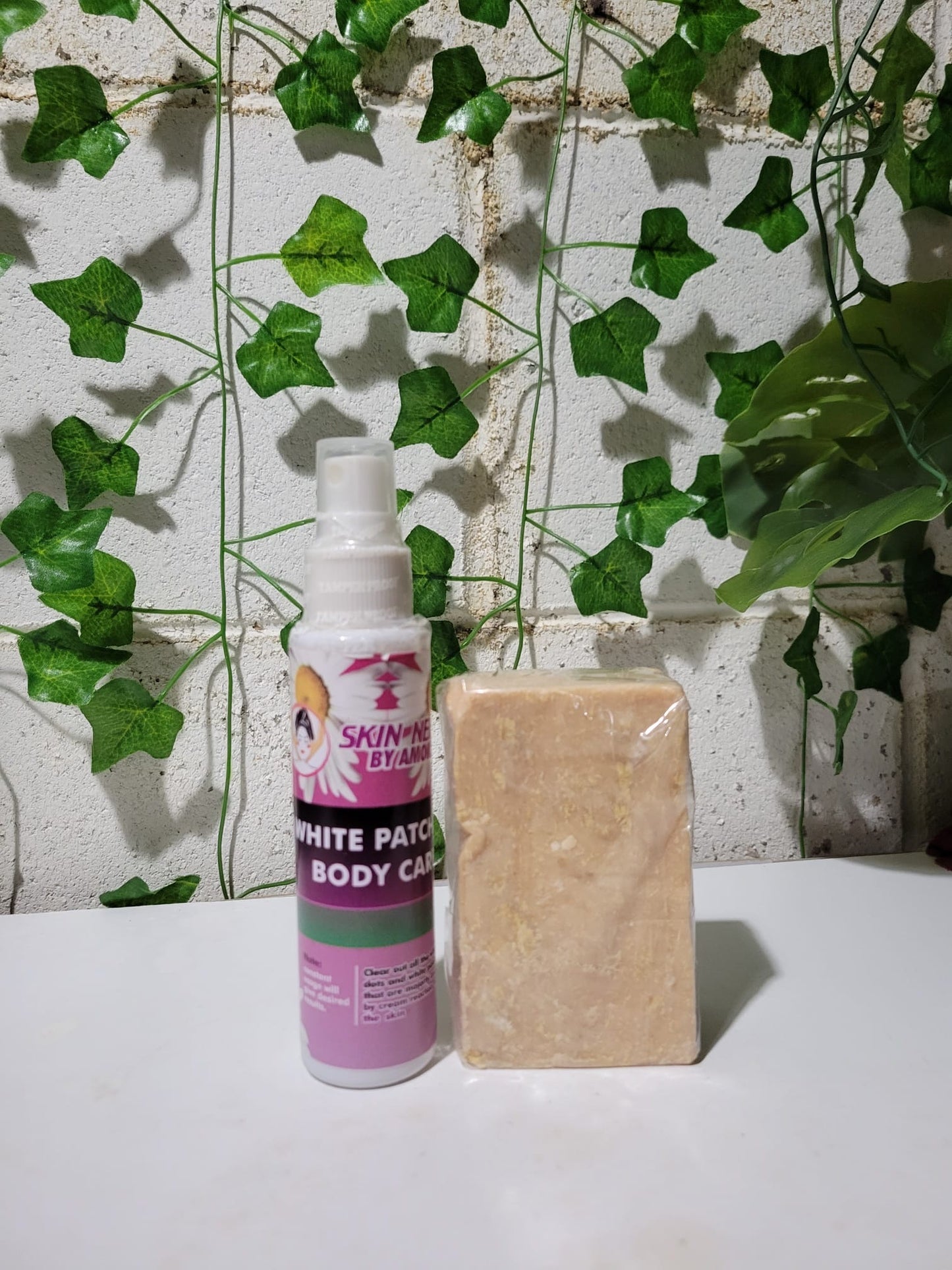 WHITE PACTHES BODYCARE KIT