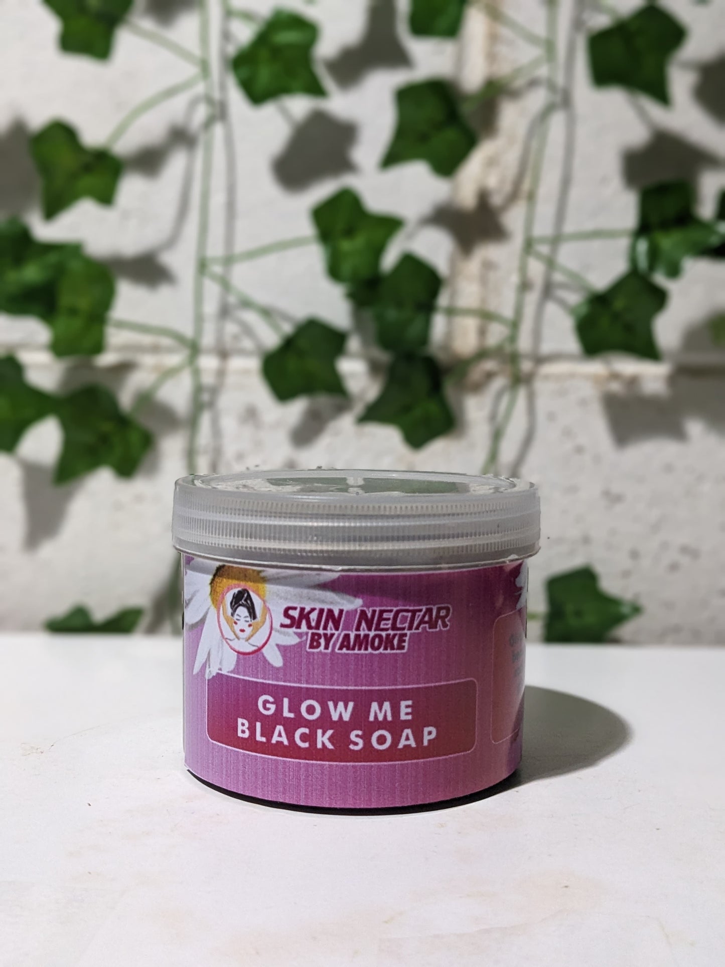 GLOW ME BLACK SOAP