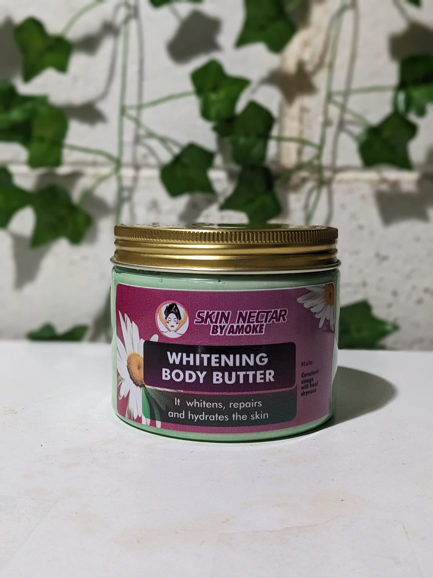 WHITENING BODY BUTTER
